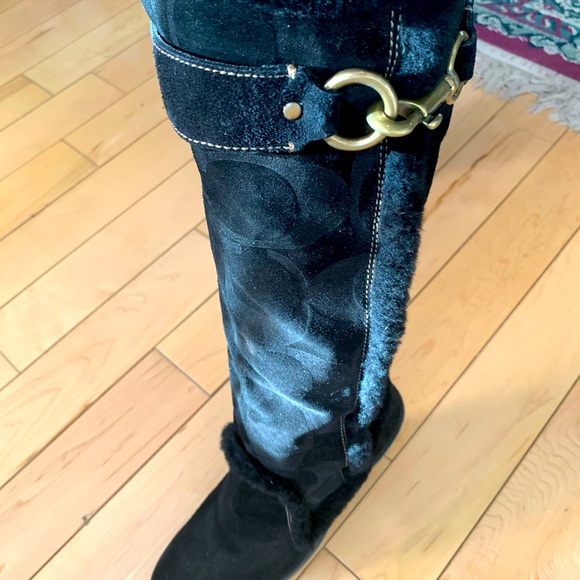 Coach suede boots. - Picture 2 of 16